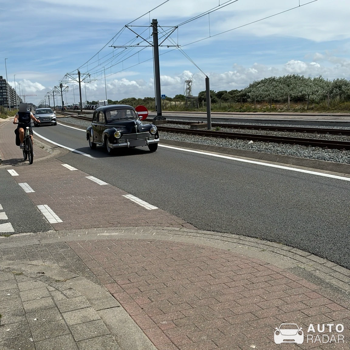 Peugeot 203 spotted in Koksijde