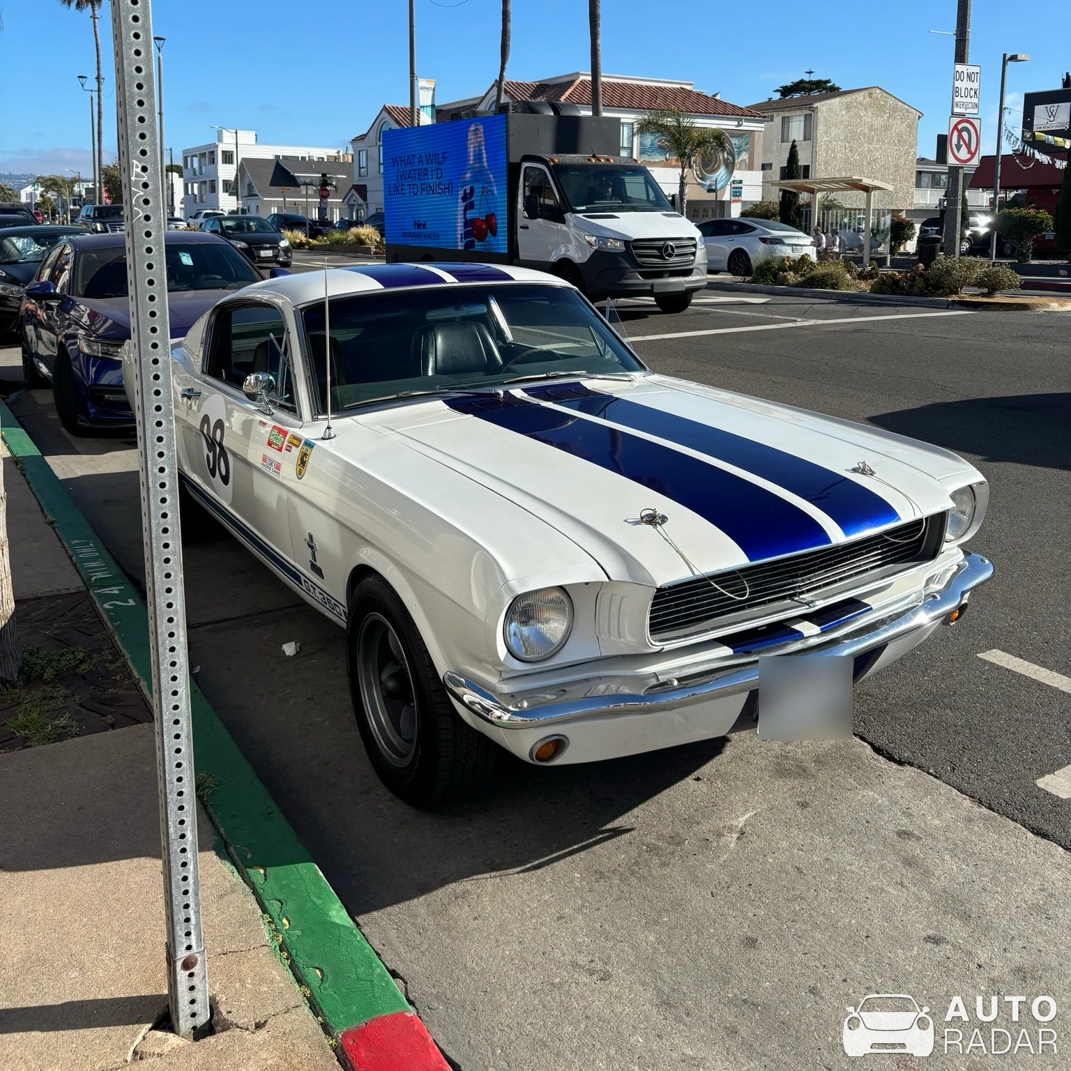Ford Mustang Shelby GT350 spotted in Hermosa Beach, United States