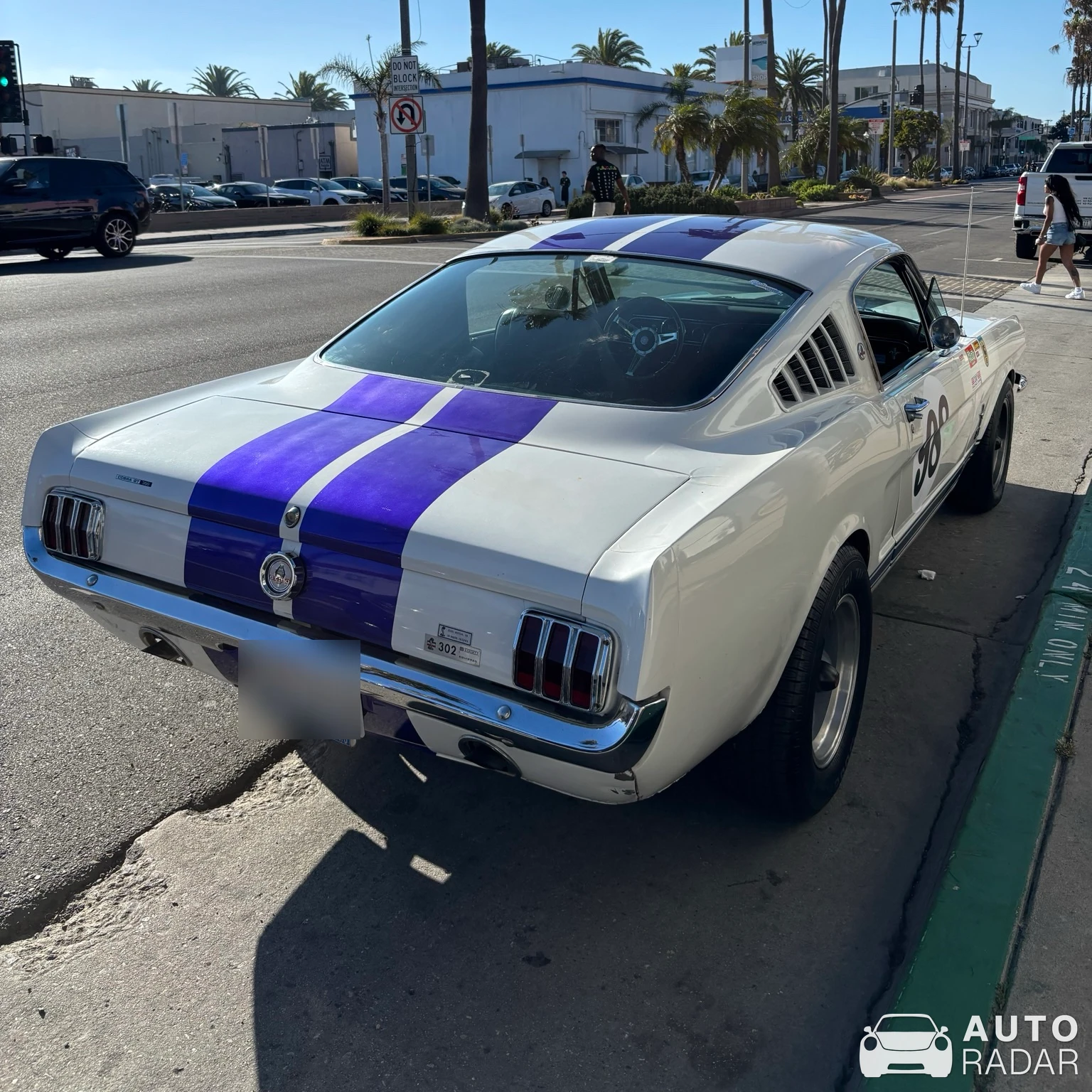 Ford Mustang Shelby GT350 spotted in Hermosa Beach