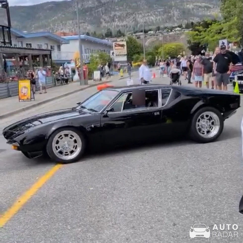 De Tomaso Pantera spotted in Penticton