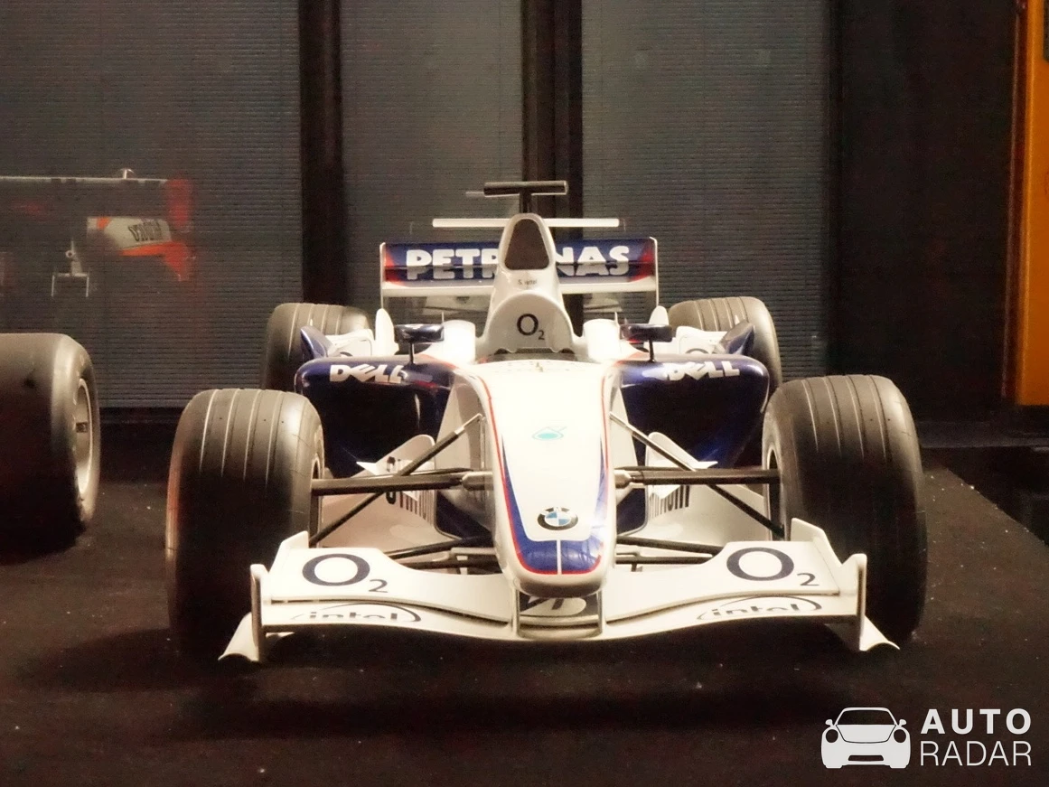 BMW Sauber F1.06 spotted in Berliini