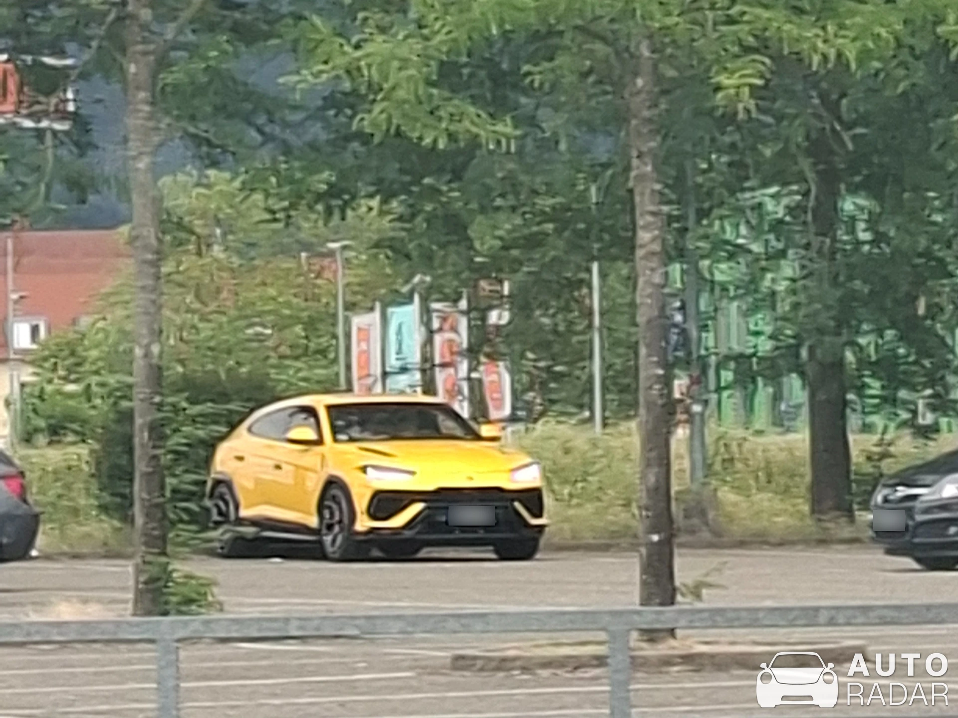 Lamborghini Urus Performante spotted in Oberkirch