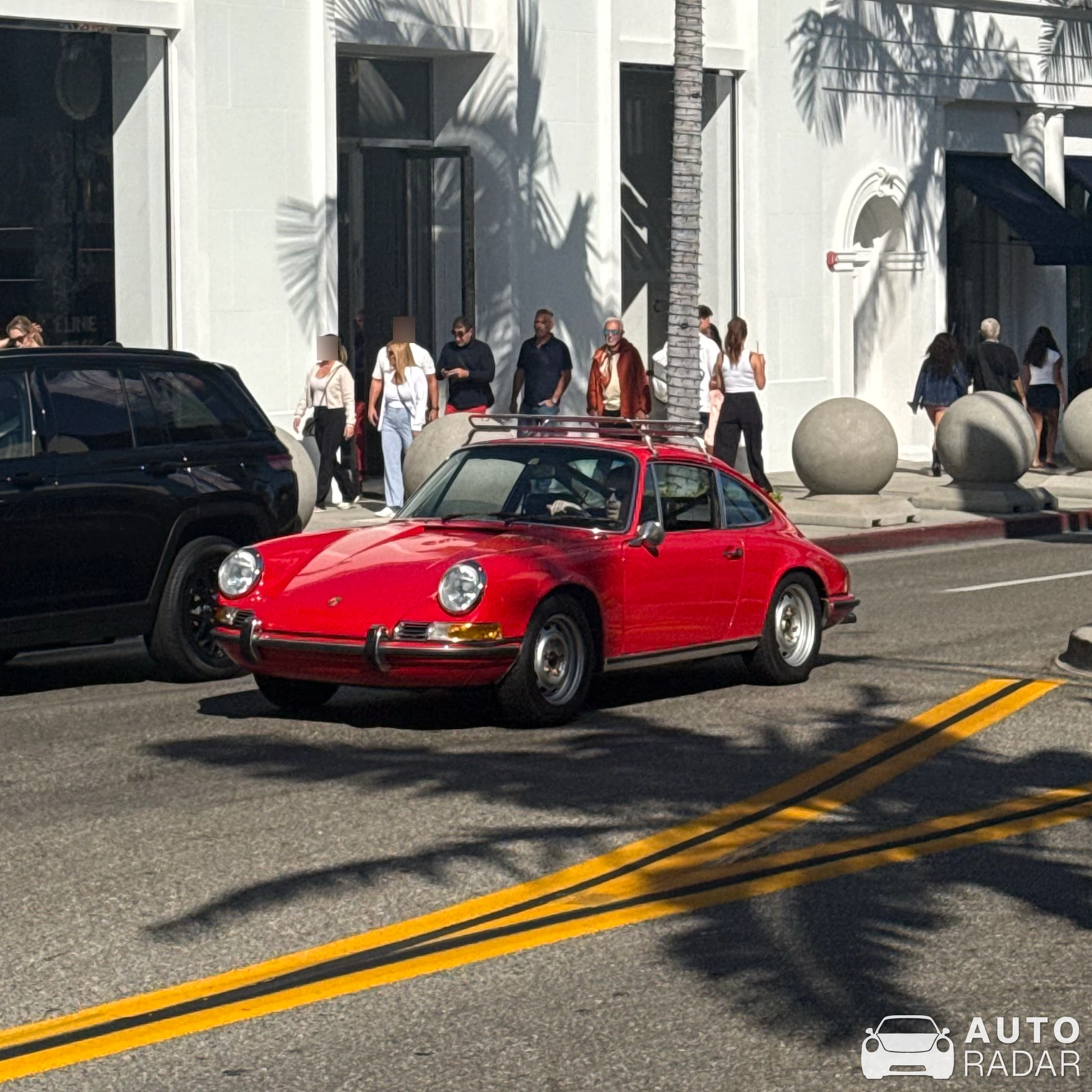 Porsche 911 E spotted in Beverly Hills
