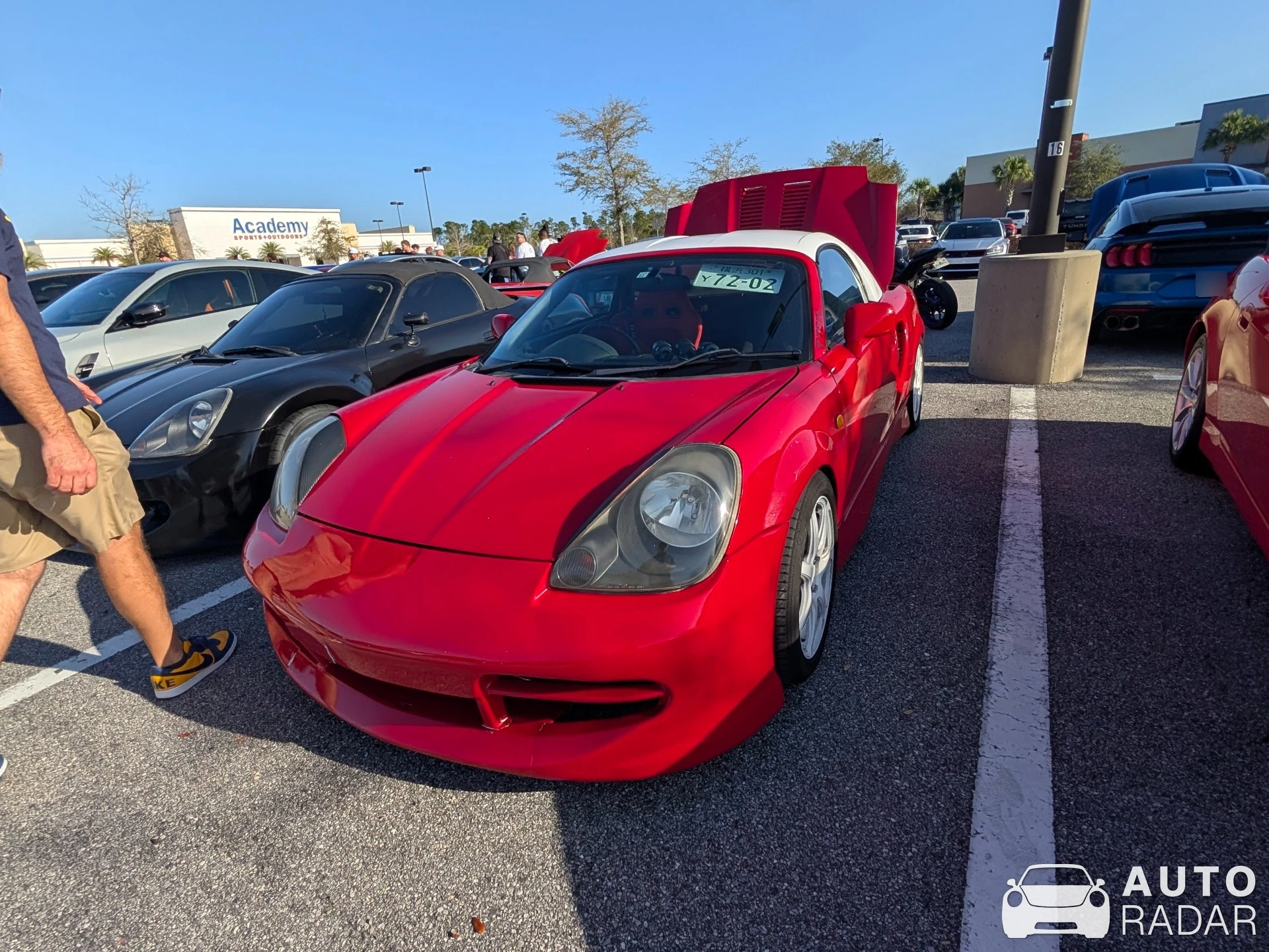 Toyota MR2 Spyder spotted