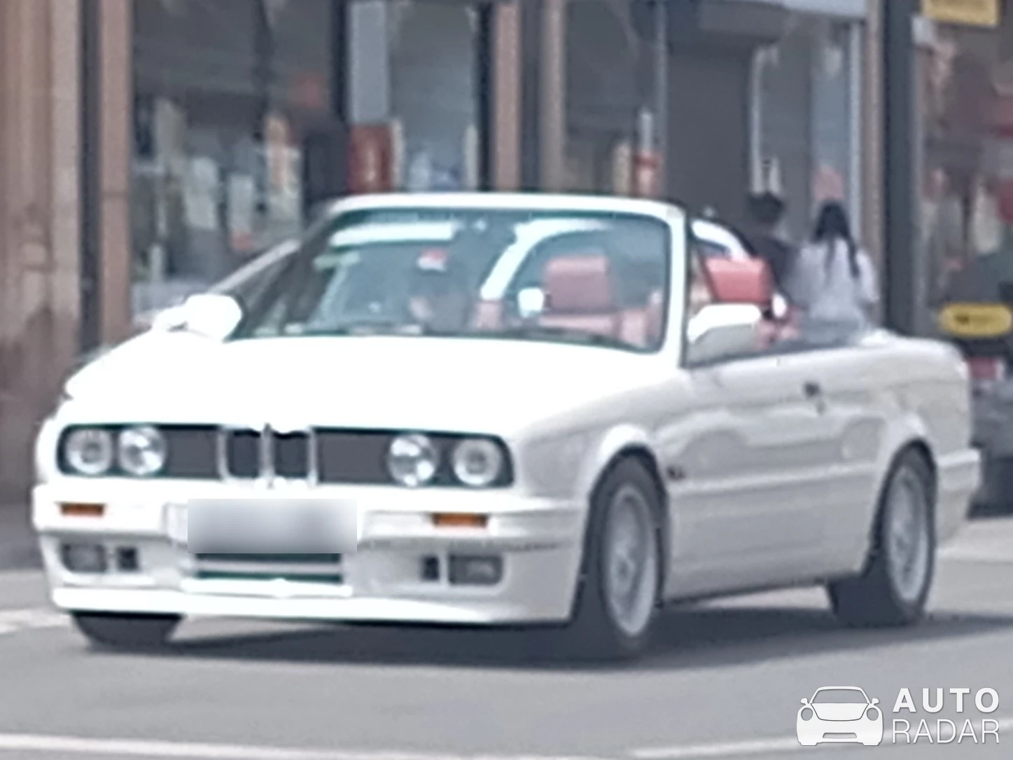 BMW 3 Series E30 spotted in Bristol