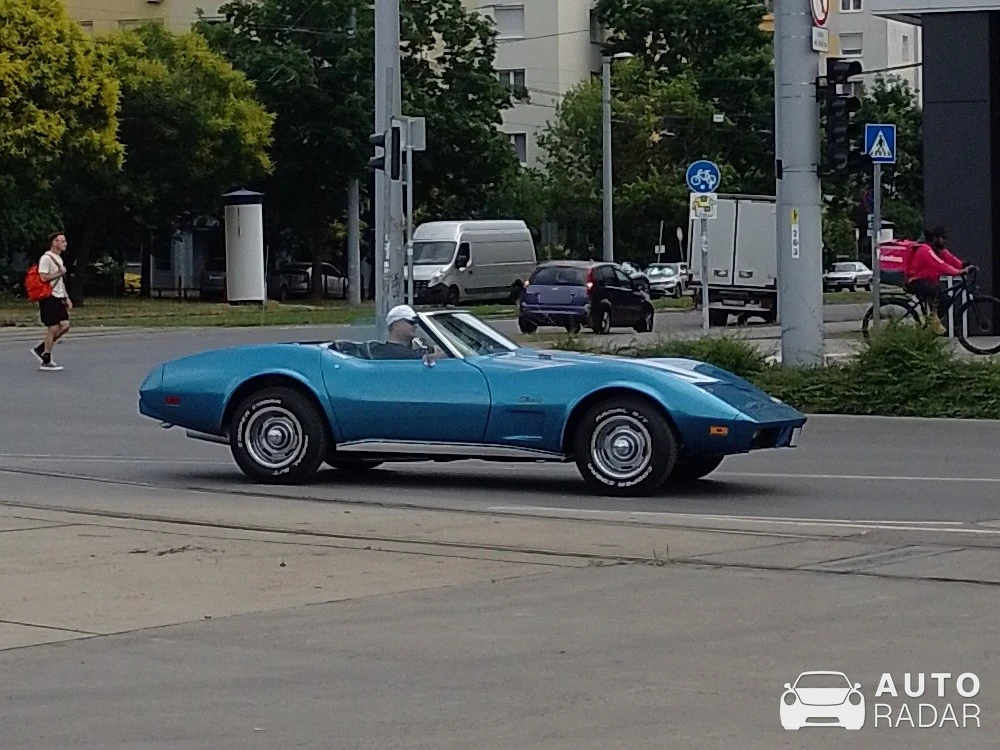 Chevrolet Corvette C3 Stingray Convertible spotted in Budapest