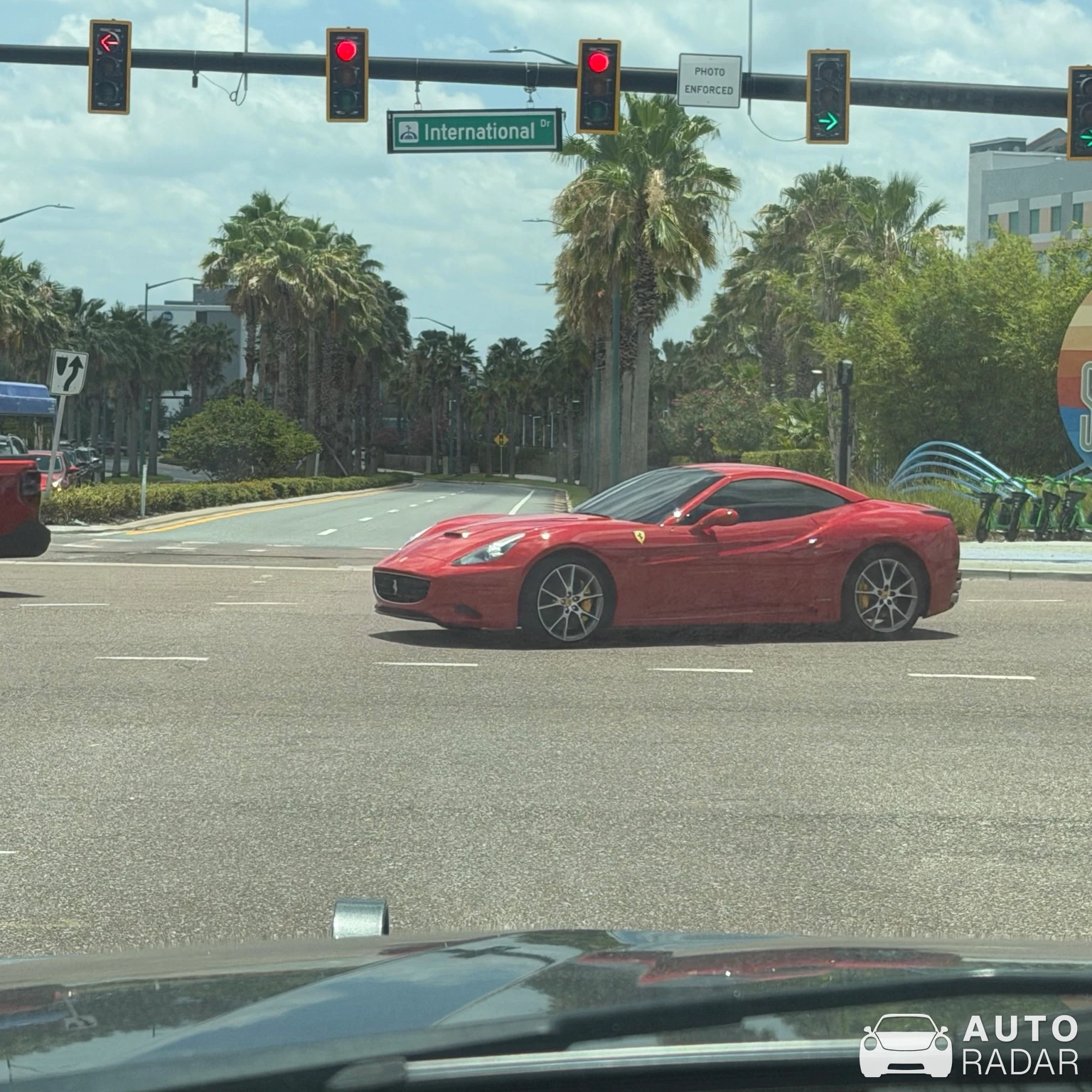 Ferrari California T spotted in Bay Lake
