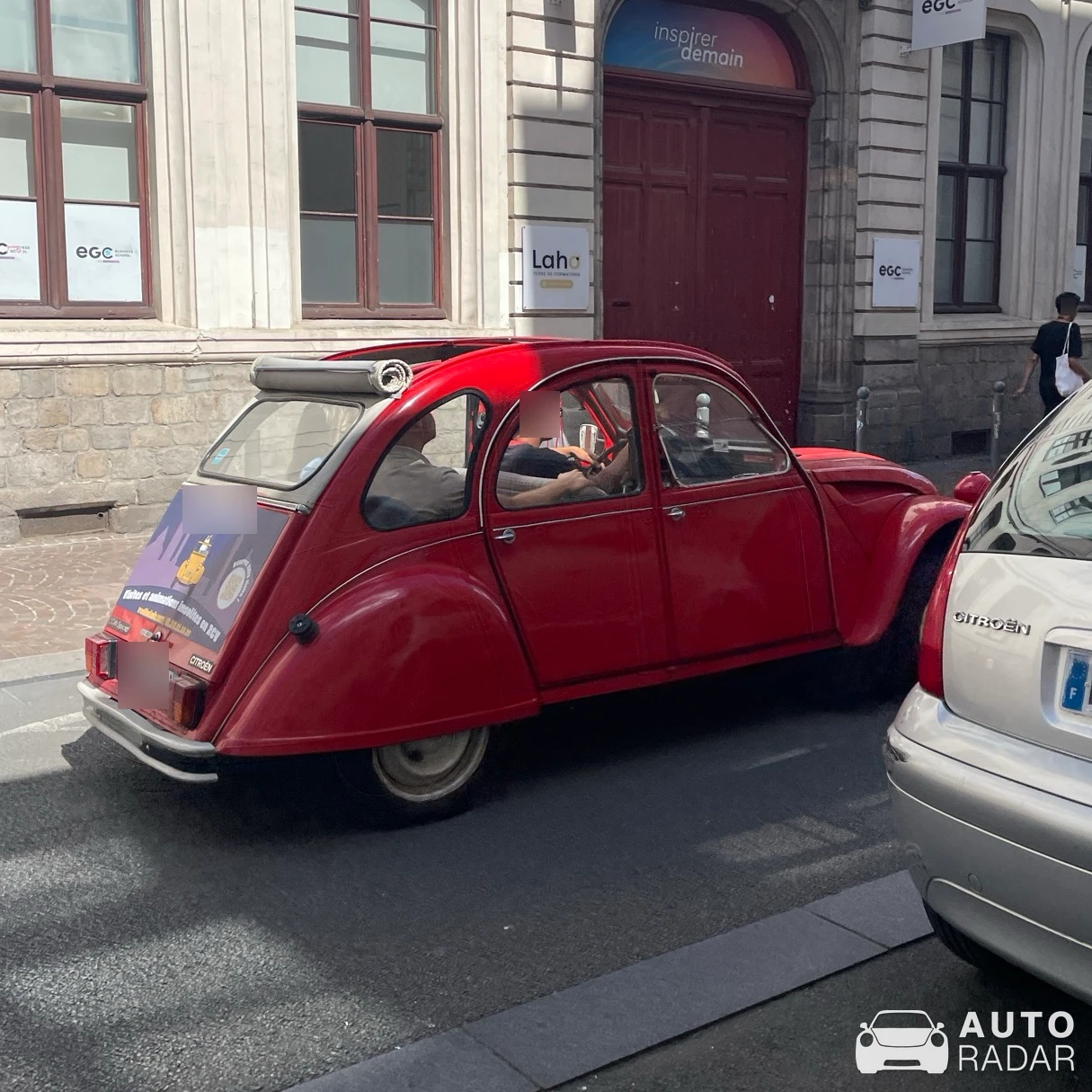 Citroën 2CV spotted in Lille