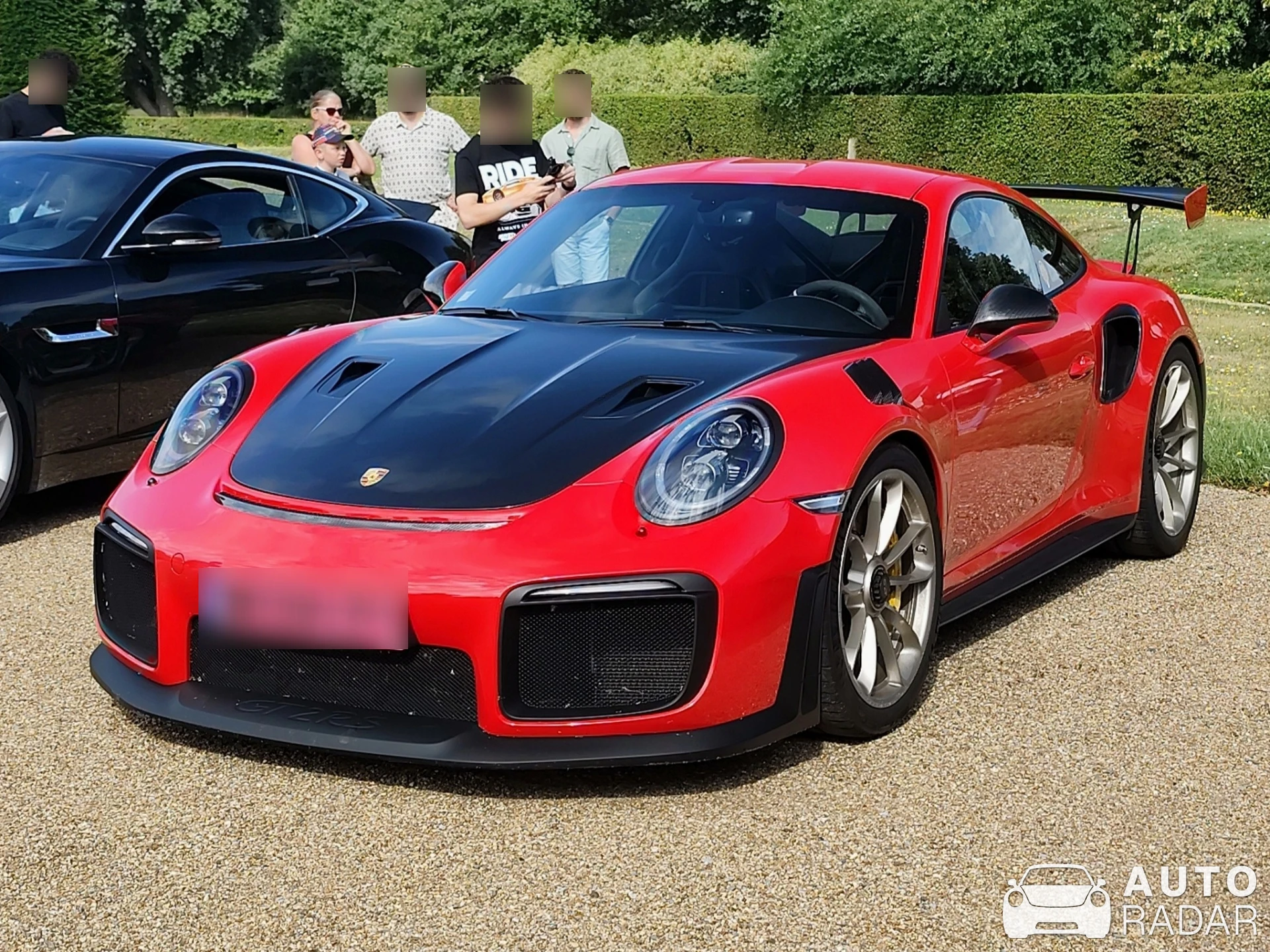 Porsche 991 GT2 RS spotted in Saint-Barthélemy-d'Anjou
