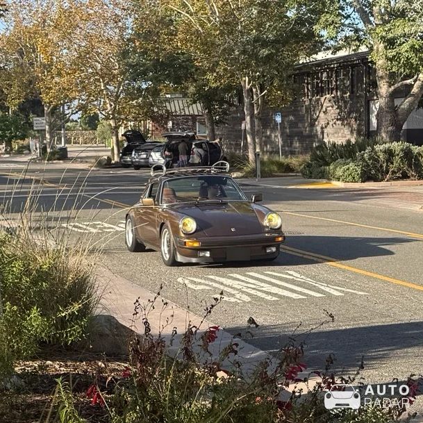 Porsche 911 SC spotted in Malibu