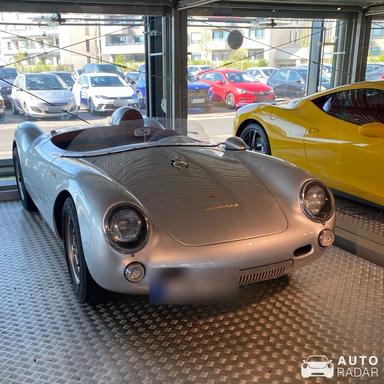 Porsche 550 Spyder spotted in Köln
