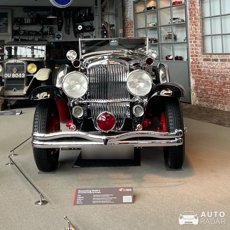 Duesenberg Model J spotted in Dietzhölztal