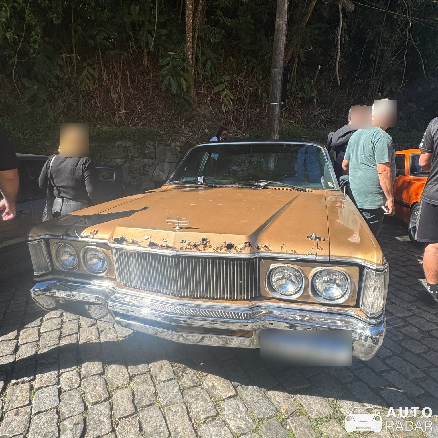 Ford LTD Landau spotted in Petrópolis