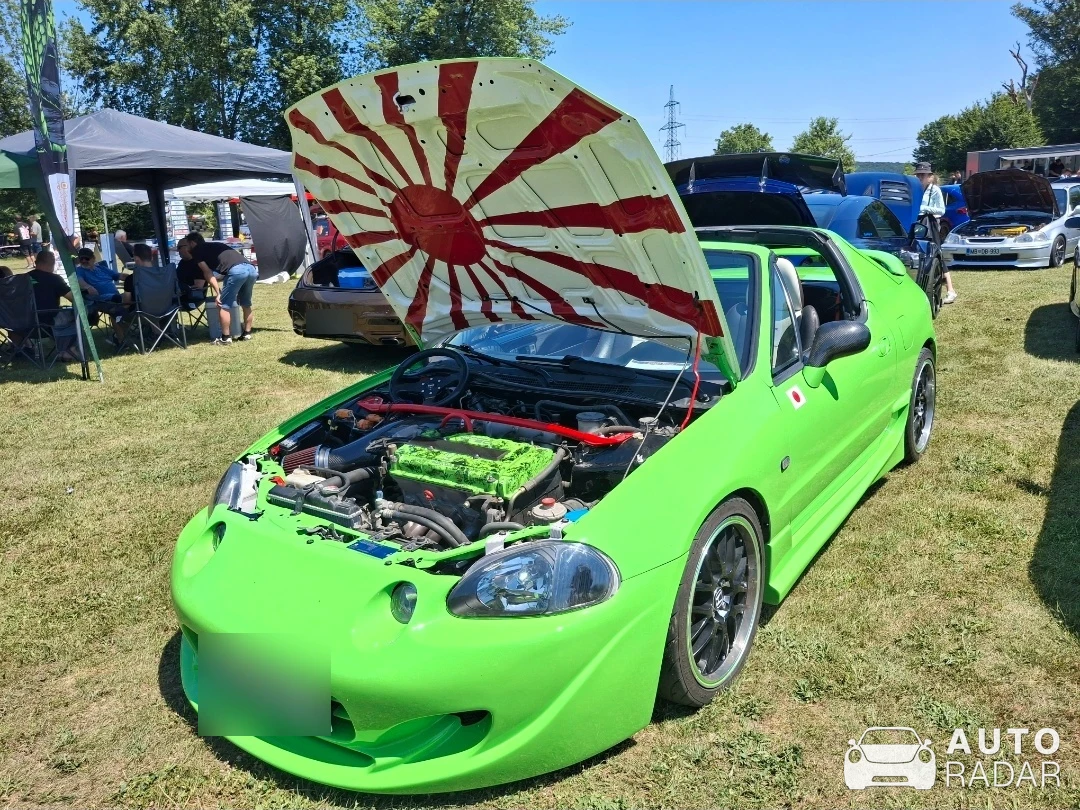 Honda CR-X spotted in Lendava
