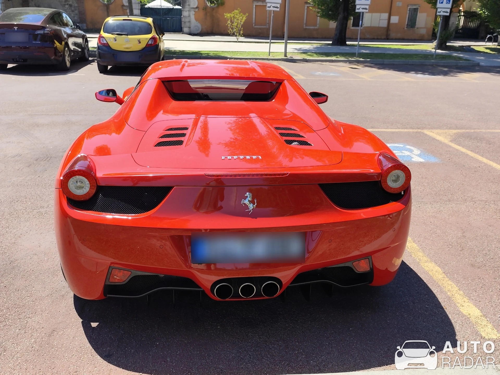 Ferrari 458 Spider spotted in Lazise