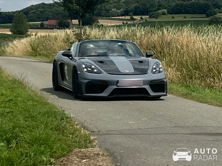Porsche 718 Spyder RS spotted in Heuvelland