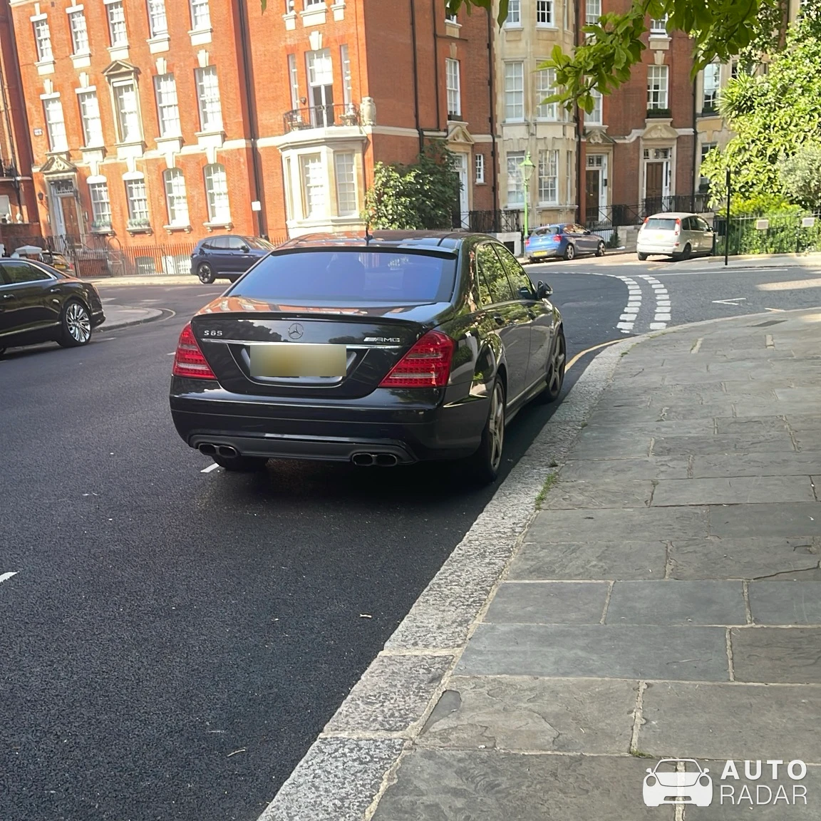 Mercedes-Benz S 65 AMG V221 spotted in London