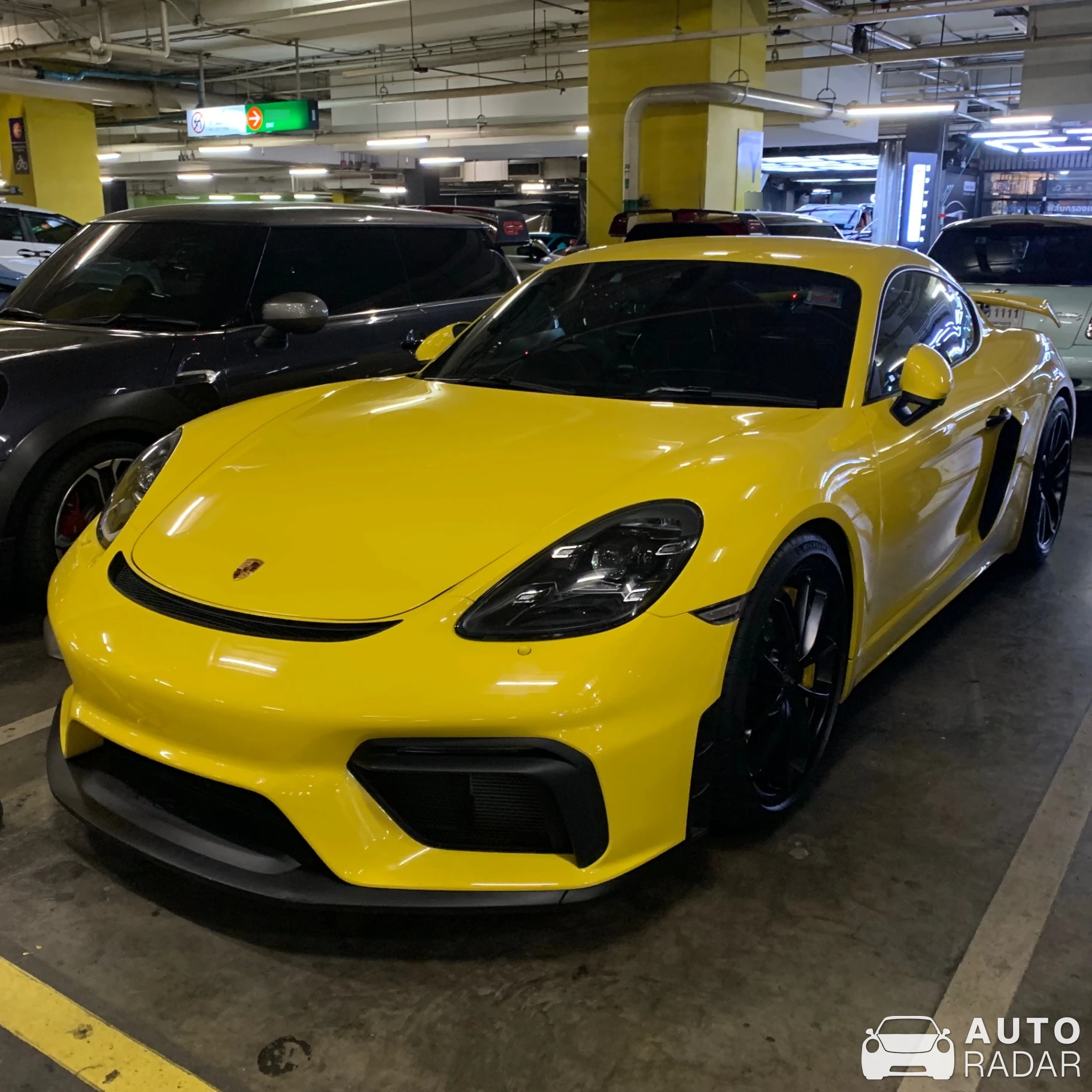 Porsche 718 Cayman GT4 spotted in Pathum Wan, Thailand