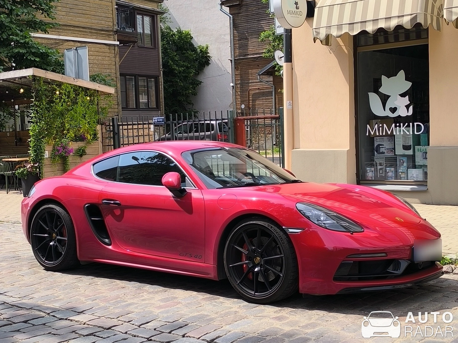Porsche 718 Cayman GTS 4.0 spotted in Riga