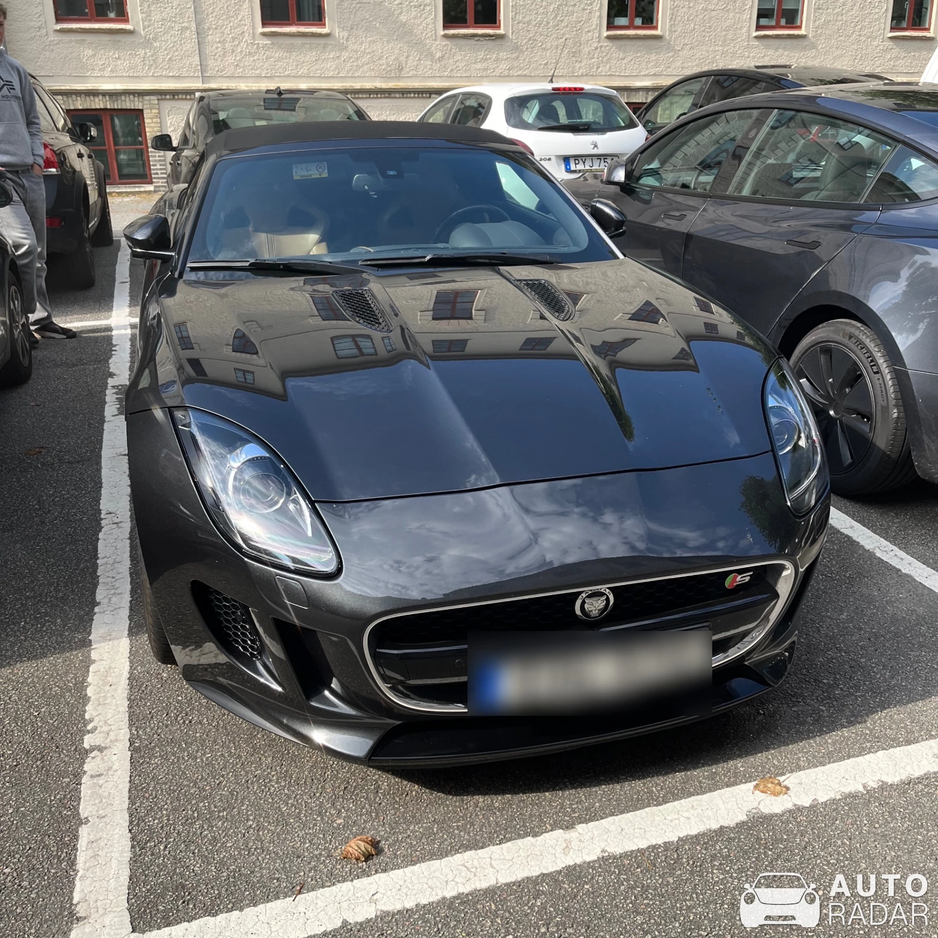 Jaguar F-TYPE P380 Convertible spotted in Lorensberg, Sweden
