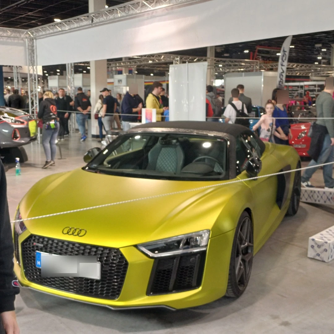 Audi R8 V8 Spyder spotted in Budapest, Magyarország