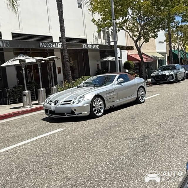 Mercedes-Benz SLR McLaren Roadster spotted in Beverly Hills, United States