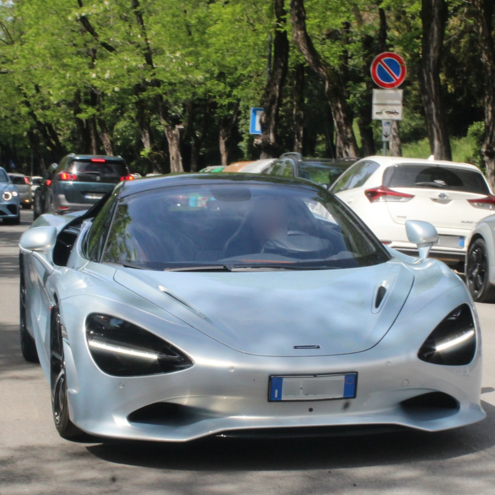 McLaren 750S Spider spotted in Brescia, Italy