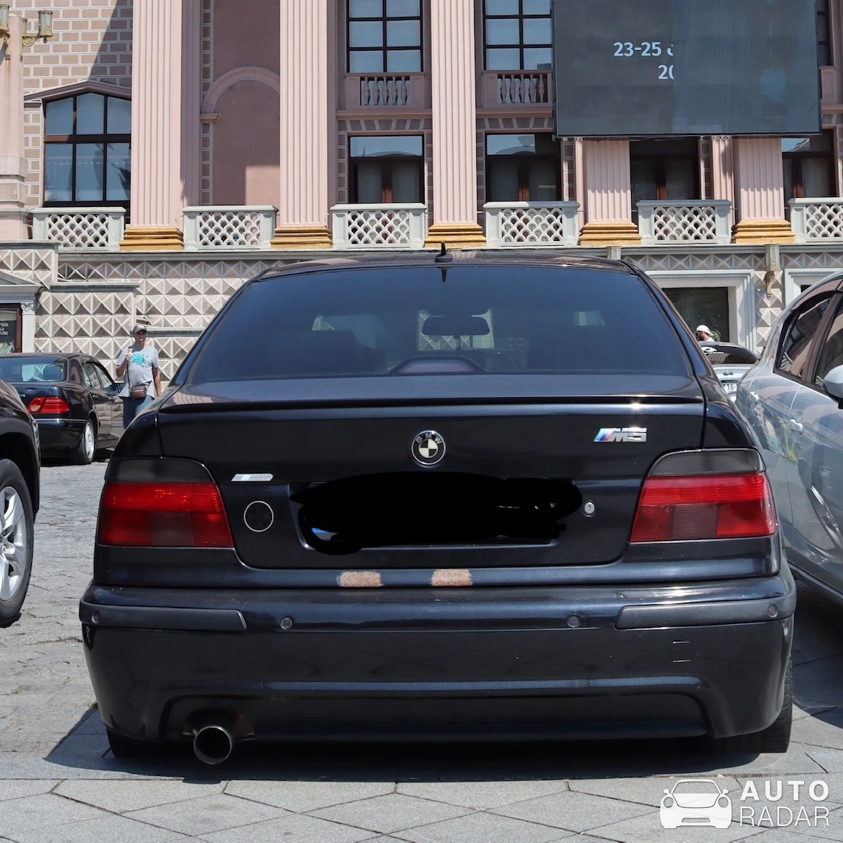 BMW 5 Series E39 spotted in Batumi, Georgia