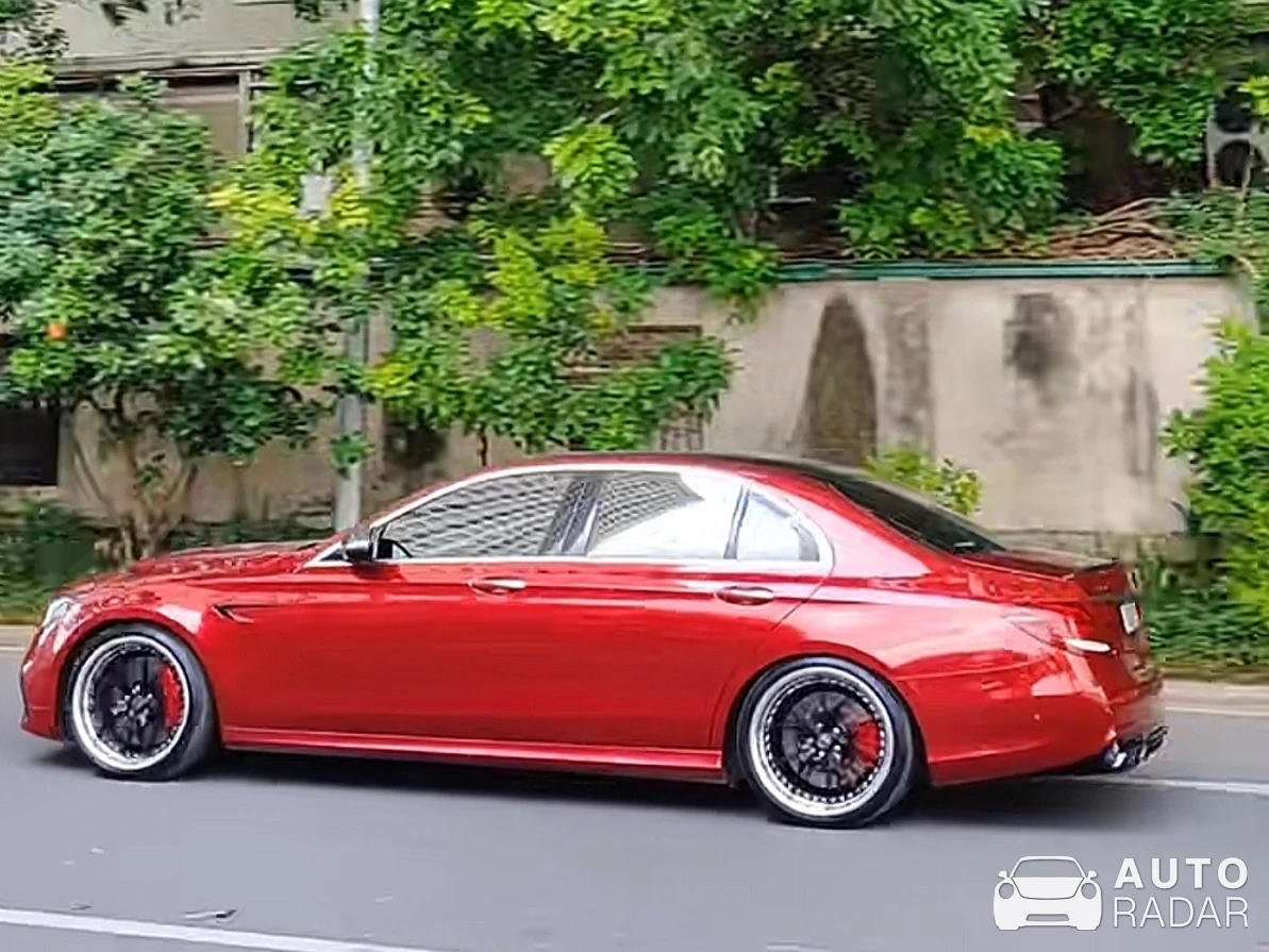 Mercedes-AMG Renntech spotted in Hanoi