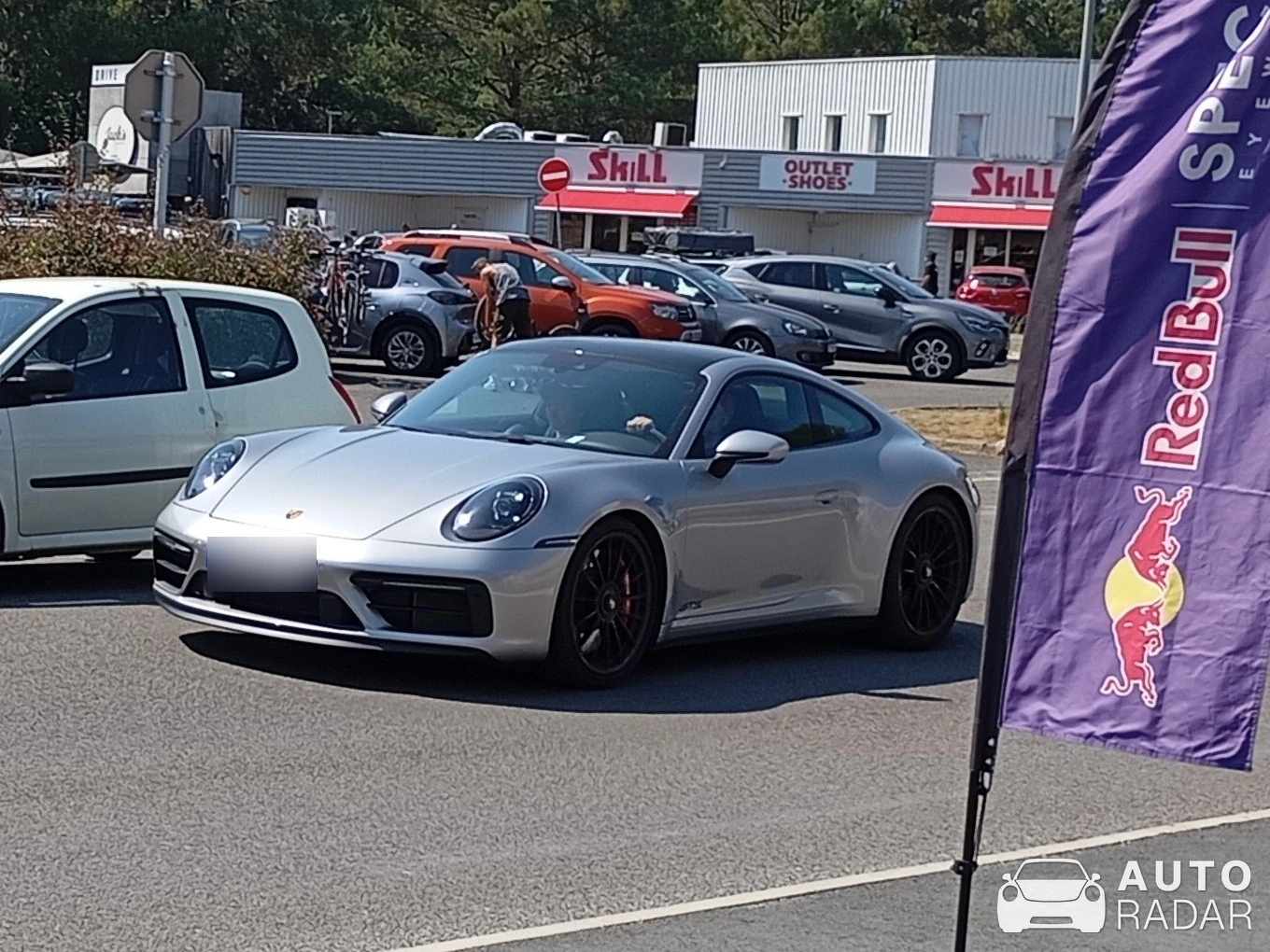 Porsche 992 Carrera GTS MkI spotted in Soorts-Hossegor