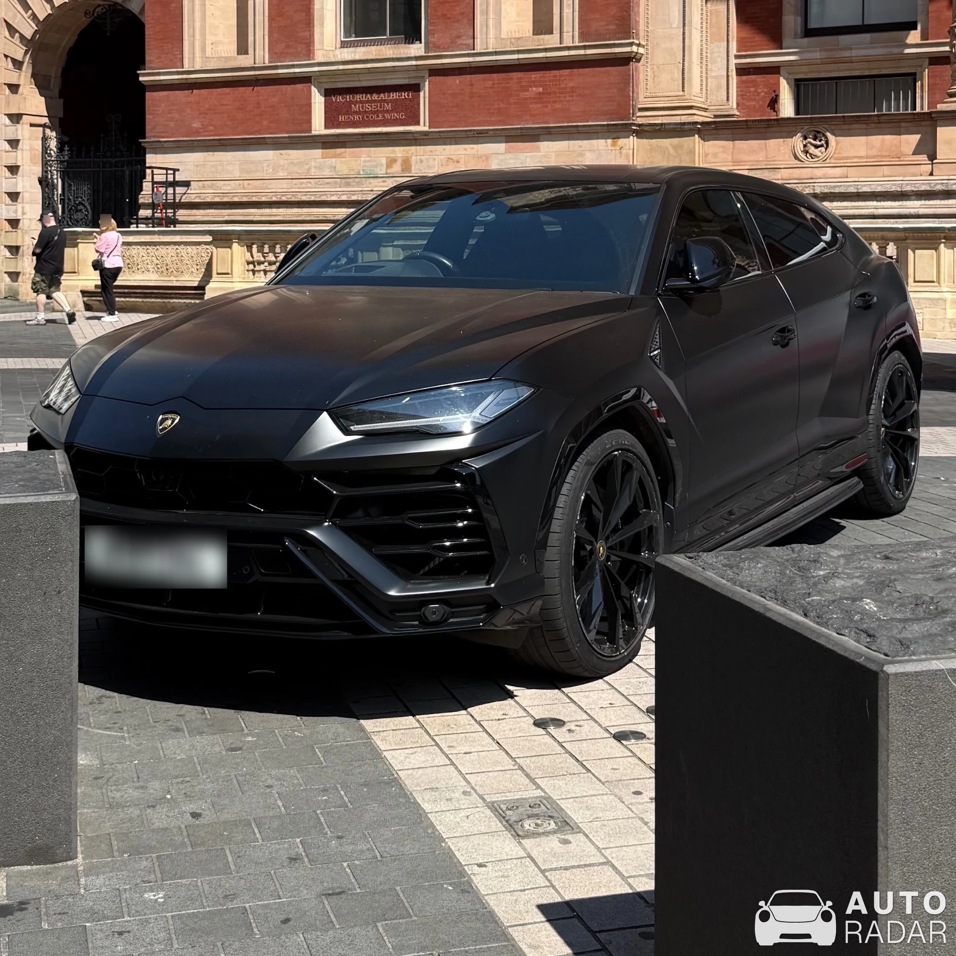 Lamborghini Urus spotted in West Kingsdown