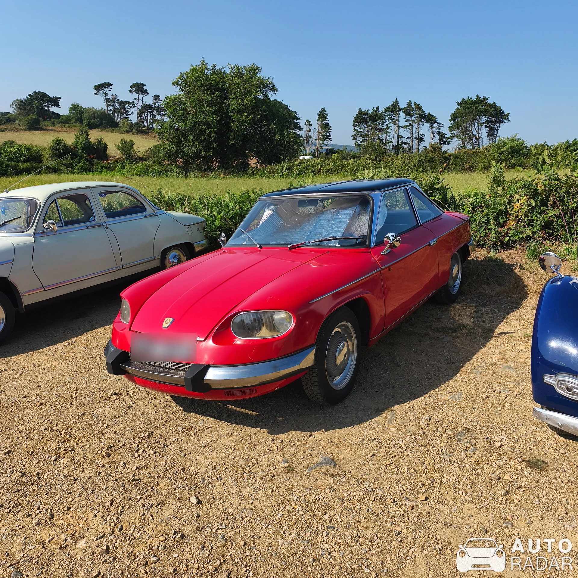 Panhard 24 spotted in Plouezoc'h