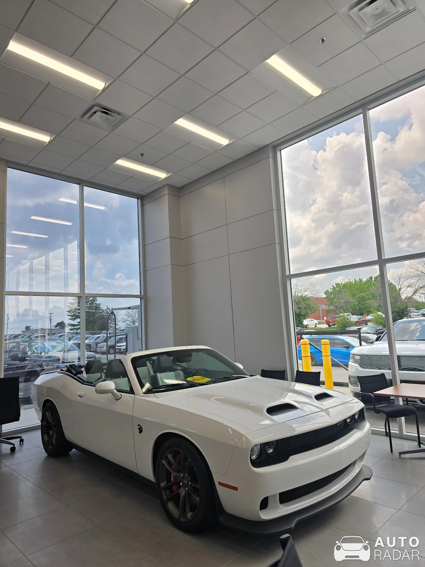 Dodge Challenger SRT Hellcat Convertible spotted in St. Louis