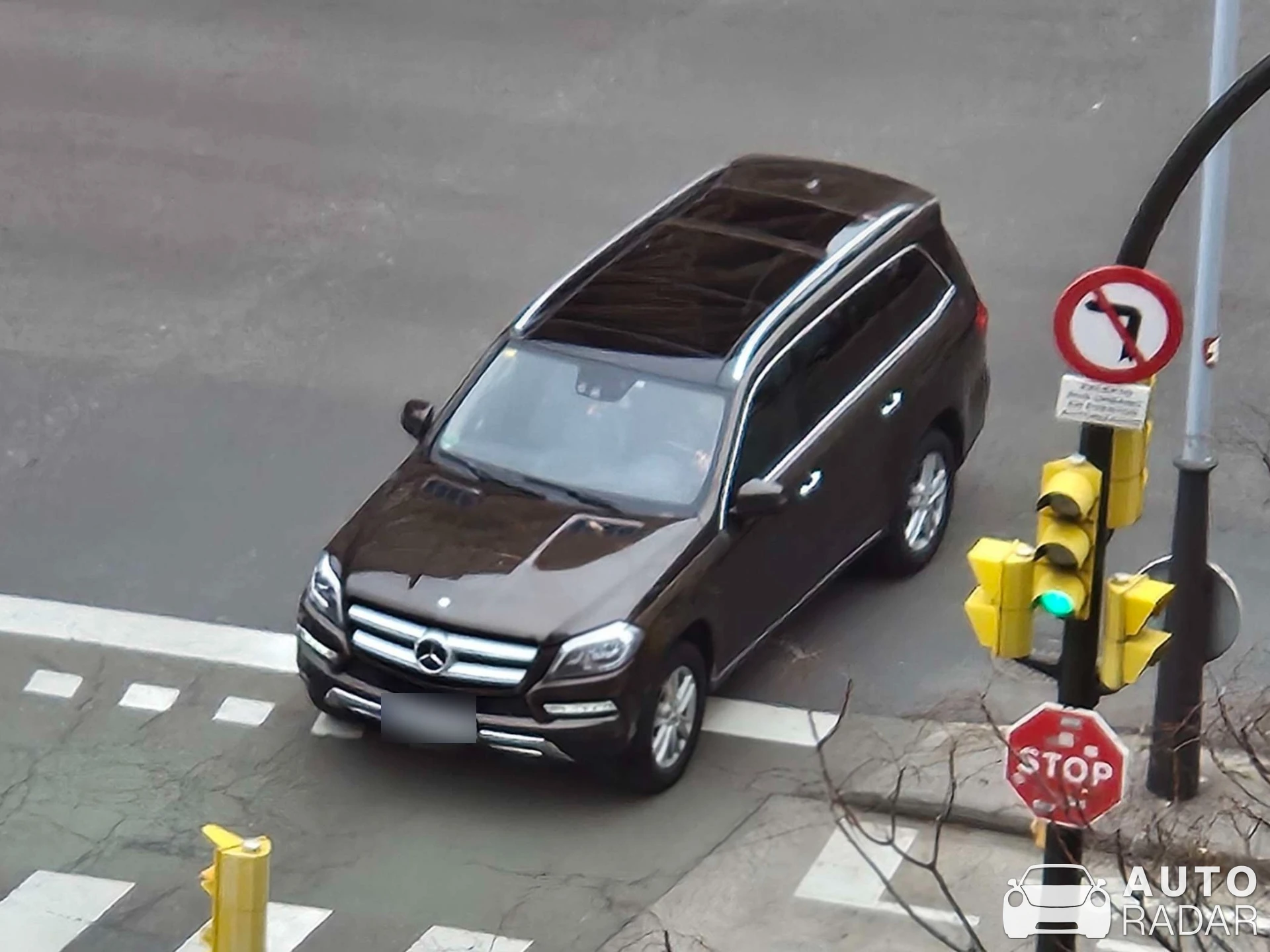 Mercedes-Benz GL-Klasse spotted in Zaragoza