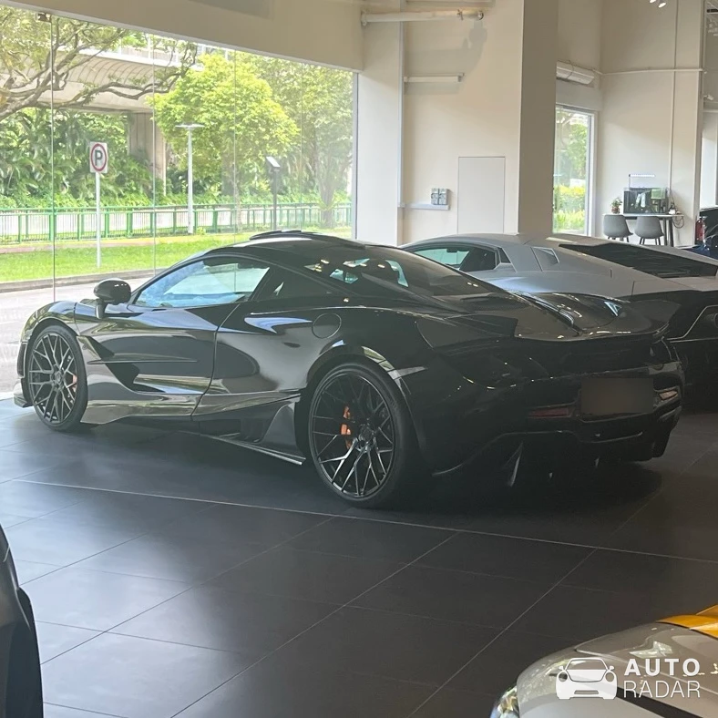 McLaren 720S TopCar Design spotted in Singapore