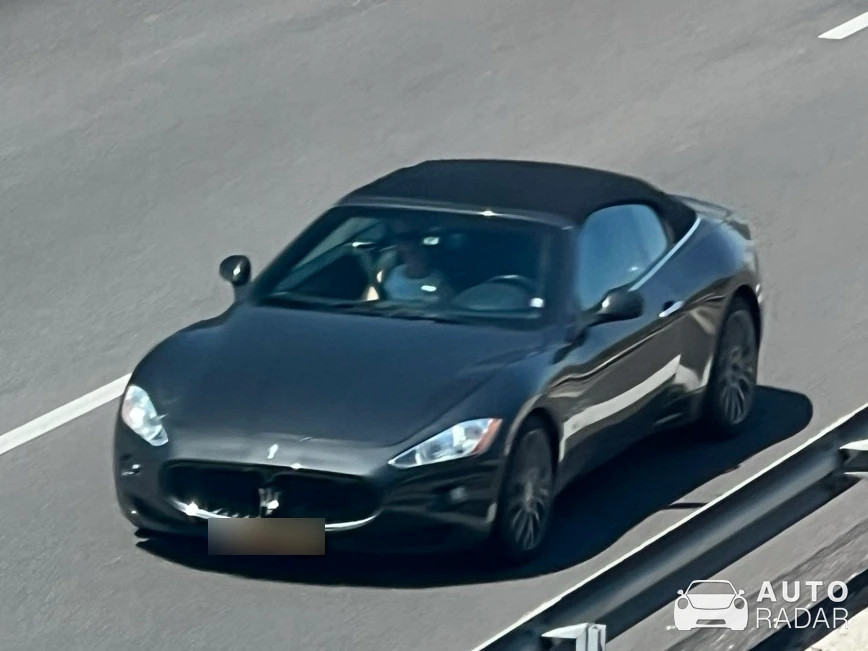 Maserati GranCabrio spotted in Lançon-Provence