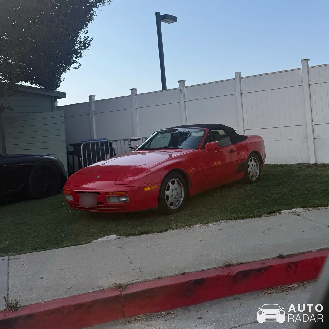 Porsche 944 Cabriolet spotted in Malibu