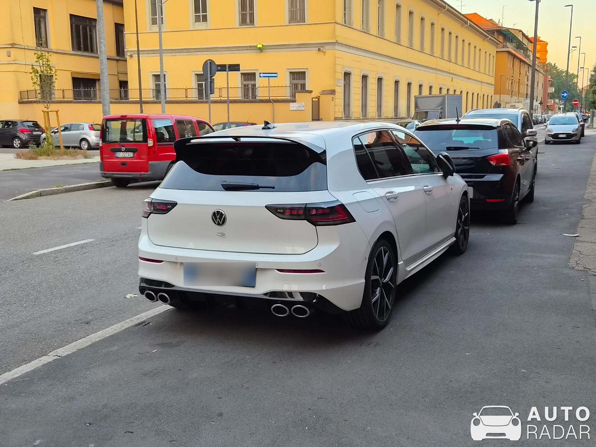 Volkswagen Golf 8 R Variant spotted in Milano