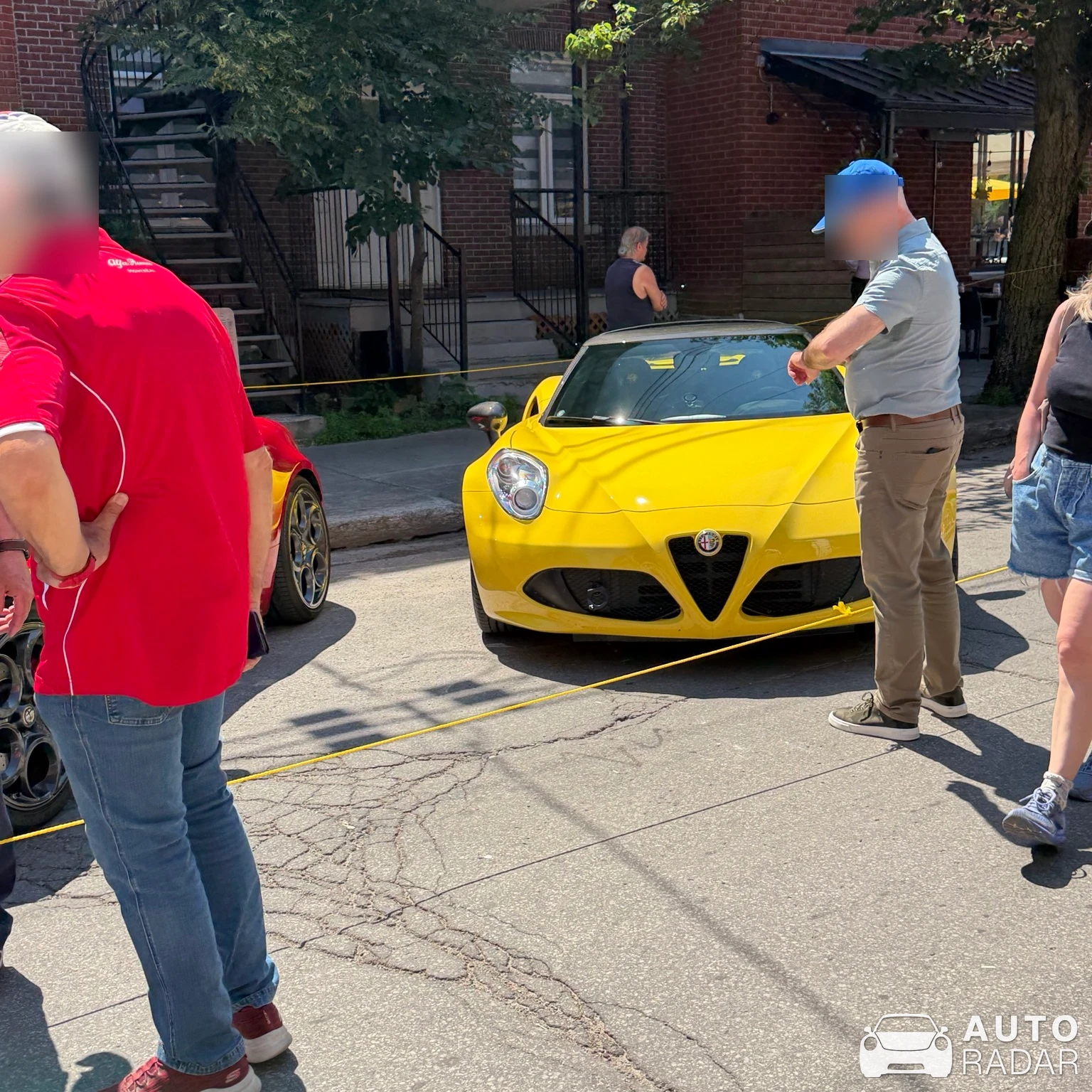 Alfa Romeo 4C Coupé spotted in Montréal
