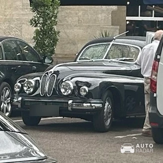BMW 501 spotted in York