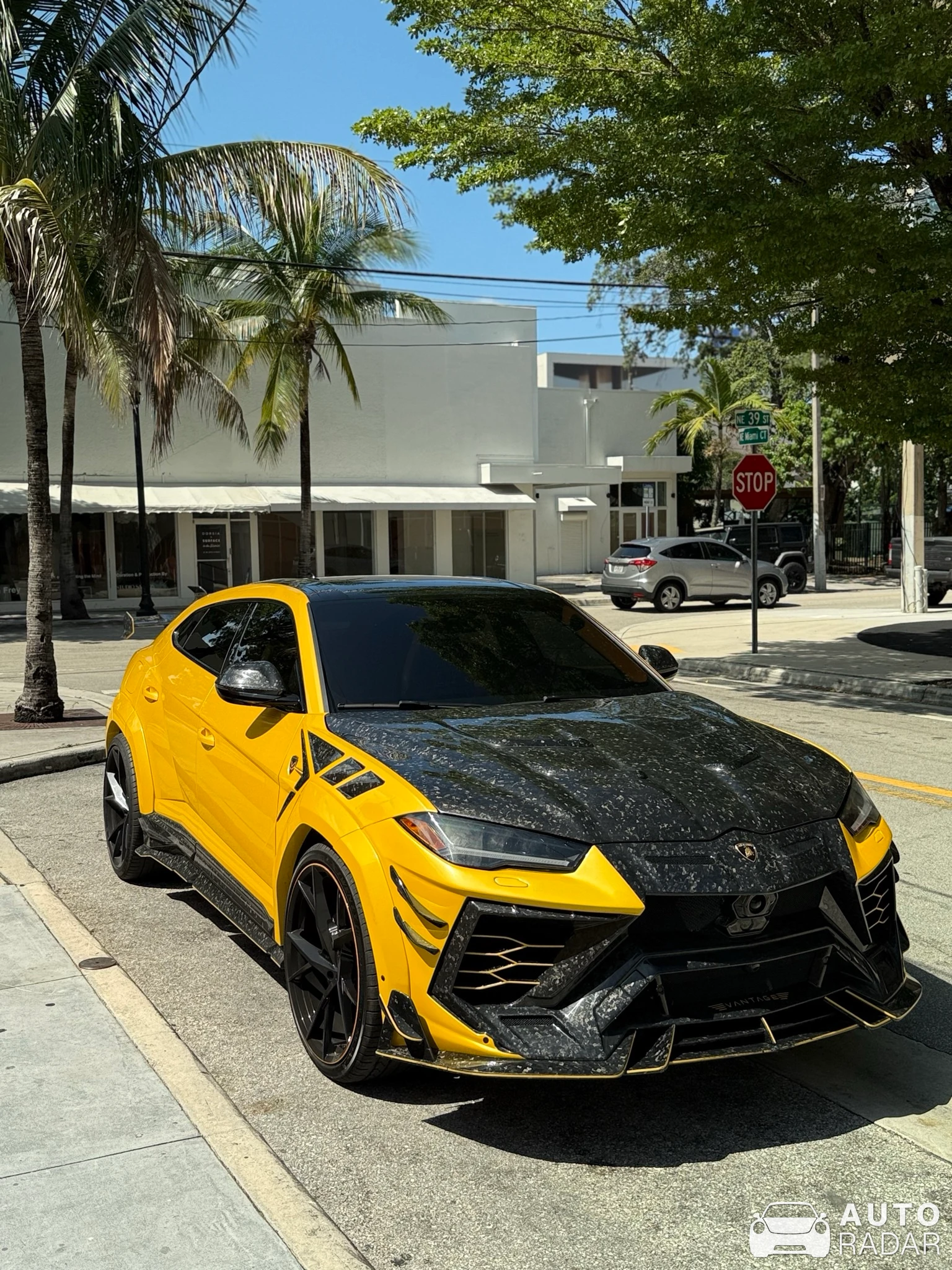 Lamborghini Urus Mansory Venatus spotted in Miami