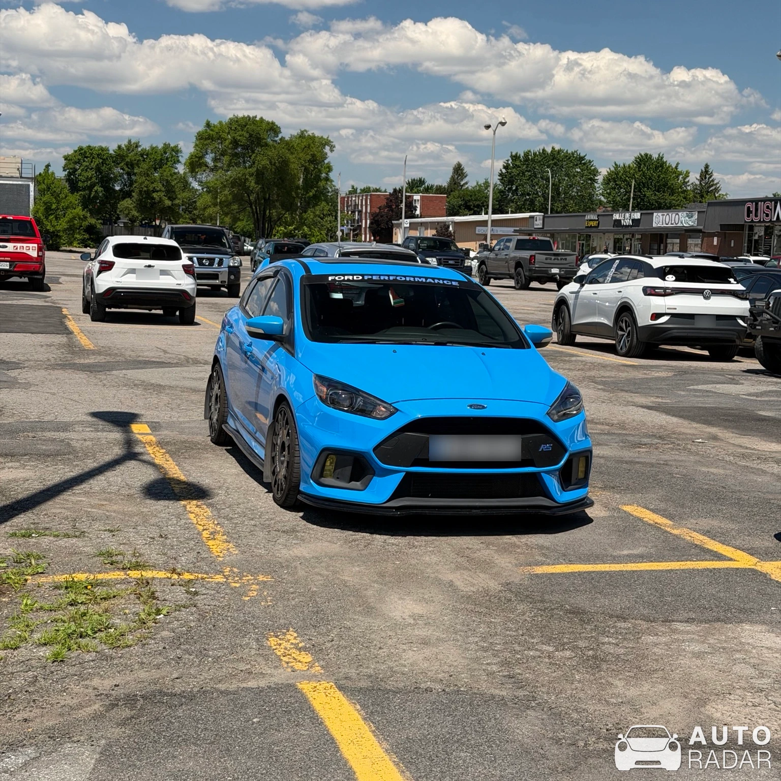 Ford Focus spotted in Longueuil