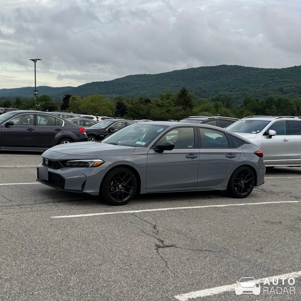 Honda Civic Sport Touring spotted in Woodbury