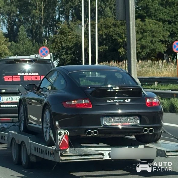Porsche 997 Carrera 4S spotted in Gent