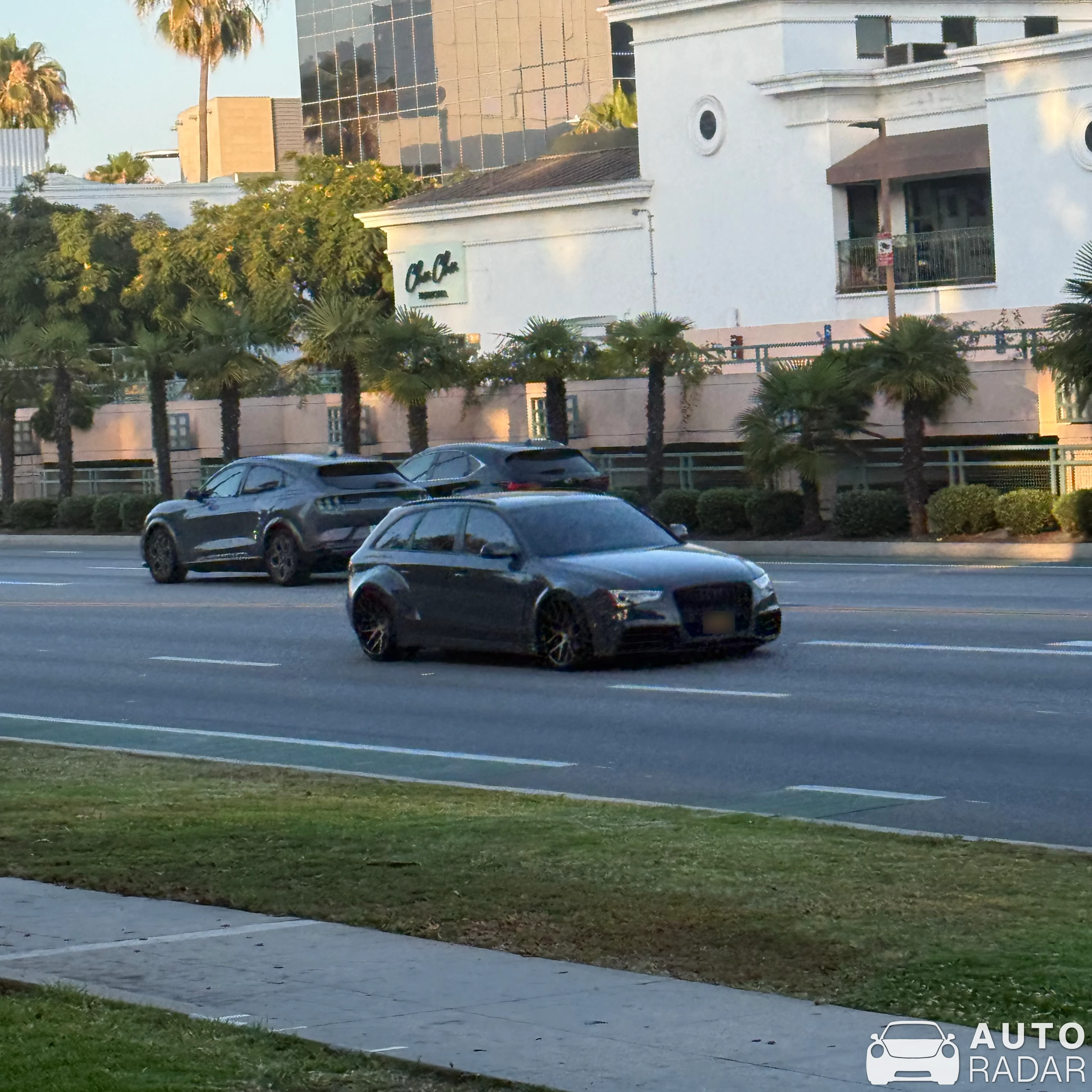 Audi A6 Avant C7 spotted in Beverly Hills