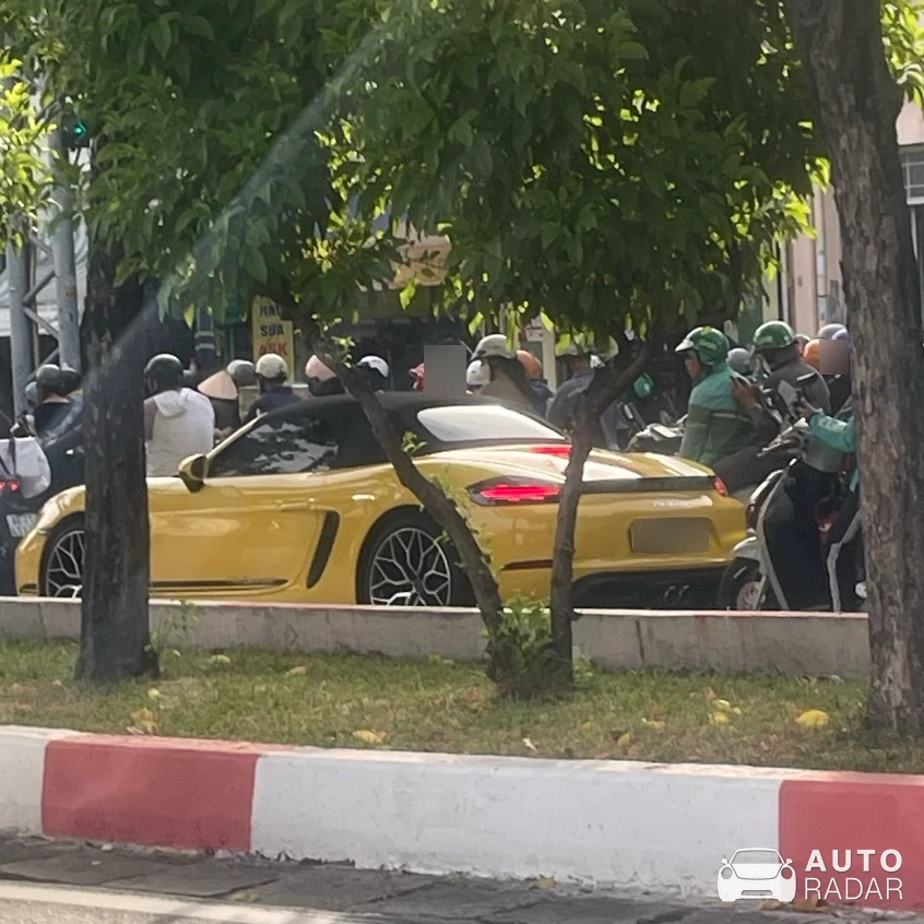 Porsche 718 Boxster spotted in Ho Chi Minh City