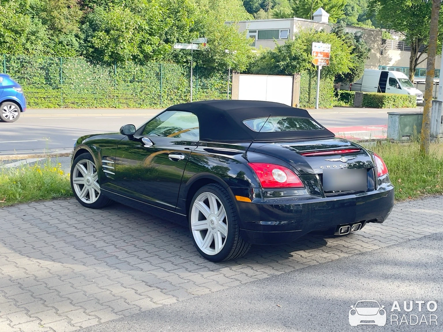 Chrysler Crossfire SRT-6 spotted in Coburg