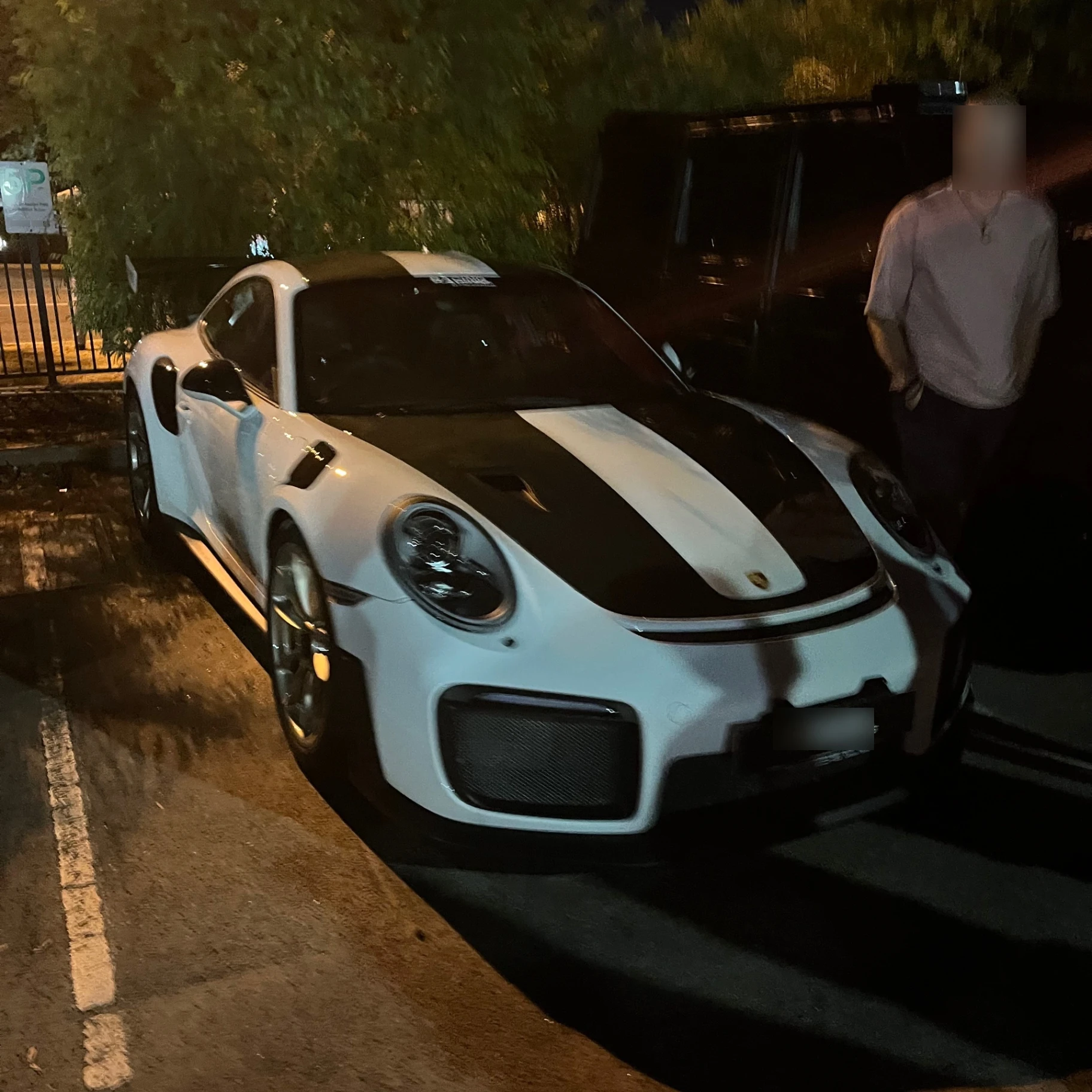 Porsche 991 GT2 RS spotted in Innaloo, Australia