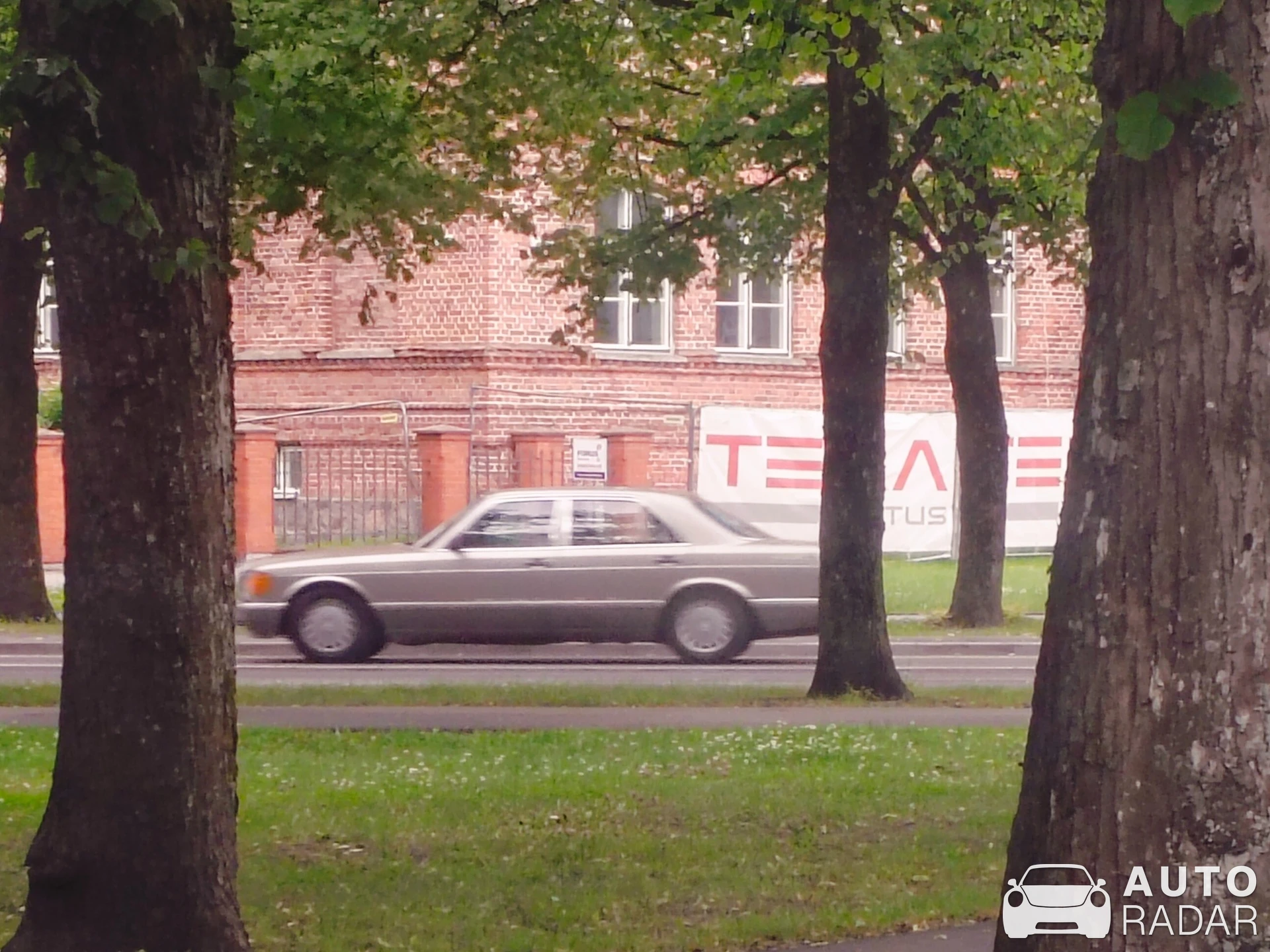 Mercedes-Benz S-Klasse W126 spotted in Pärnu