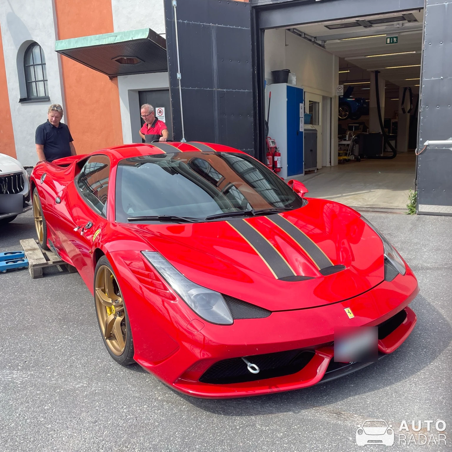Ferrari 458 Speciale spotted in Stockholm